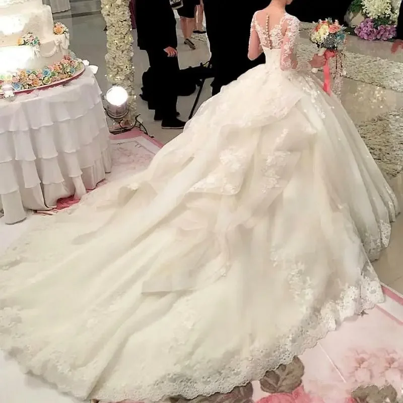 Фото Свадебное платье On Zhu Customzied Dubai Crystal Flowers Ball Gown 2026: Новое, с длинными рукавами, мусульманское, кружевное, для невесты №2