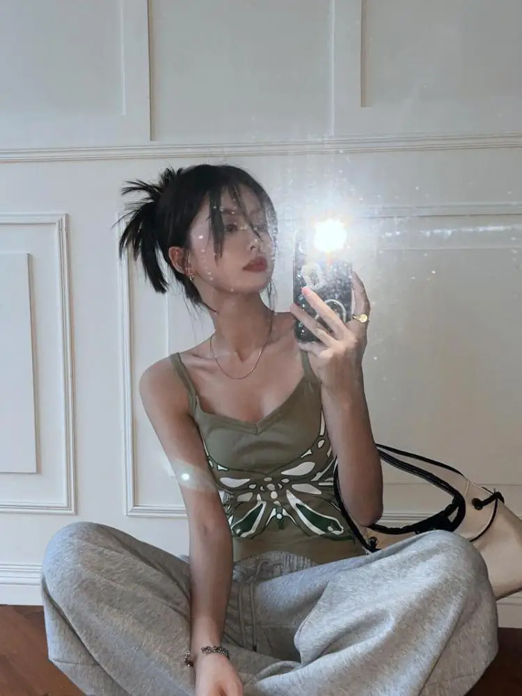 Летняя майка Tonngirls Y2k необычная облегающая пикантная укороченная женская уличная