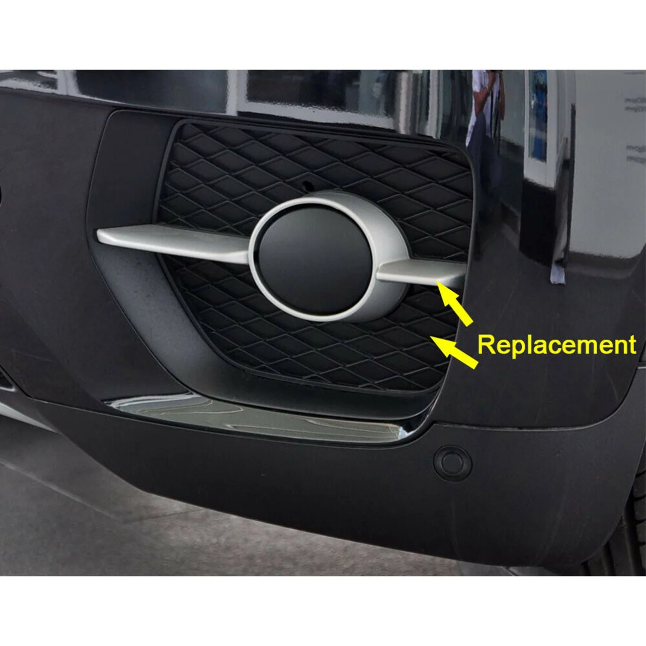 Передний бампер противотуманная задняя крышка отделка радиатора 51117188383 51117188384