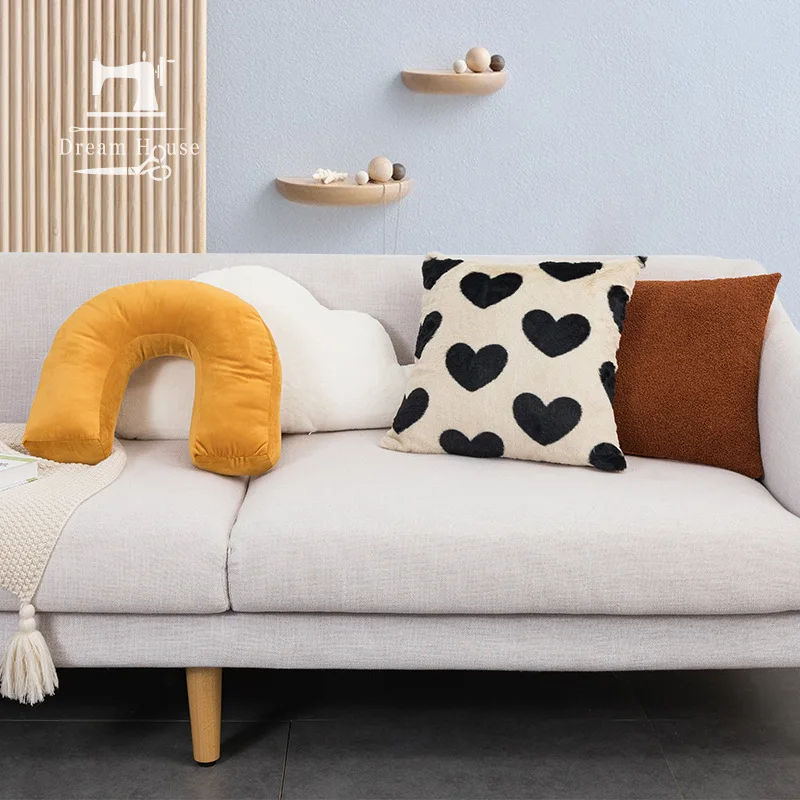 

Современная Скандинавская искусственная плюшевая подушка для гостиной, спальни, диванная подушка, трехмерная Подушка, поясничная подушка