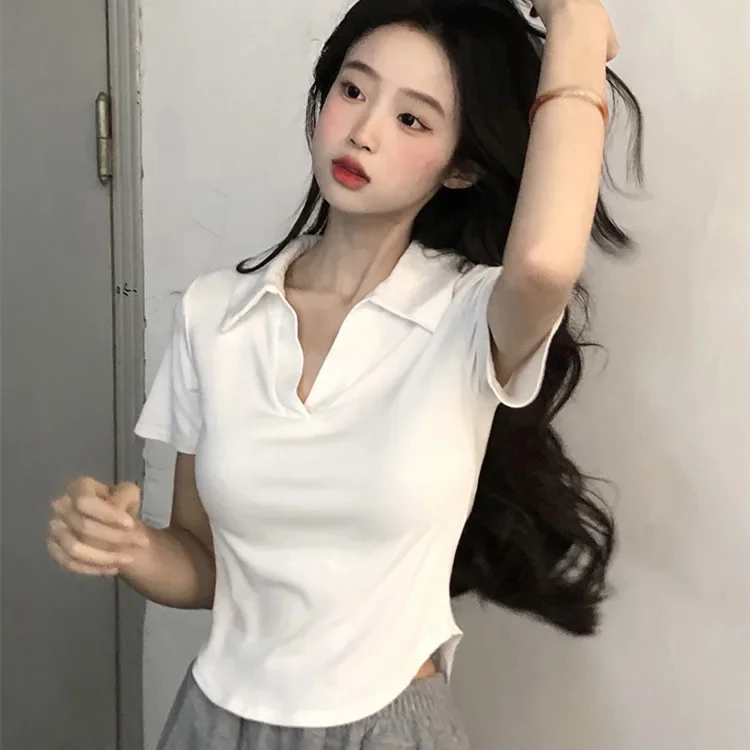 Женская футболка с воротником-поло в стиле Hot Girl коротким рукавом ниша облегающая