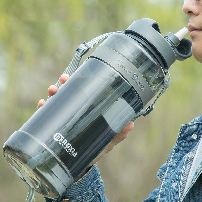 

1L/2L/3L Large-capacity Plastic Water Bottles with Straws for Men and Women Outdoor Portable Space Cup Sports Water Bottle