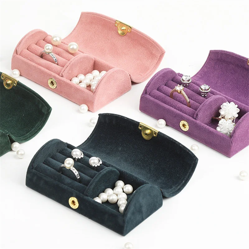 

2023 Jewelry Box Beaded Velvet Travel Portable Jewelry Storage Bag Earring Ring Holder Display Jewelry Organizer Mysterious Box