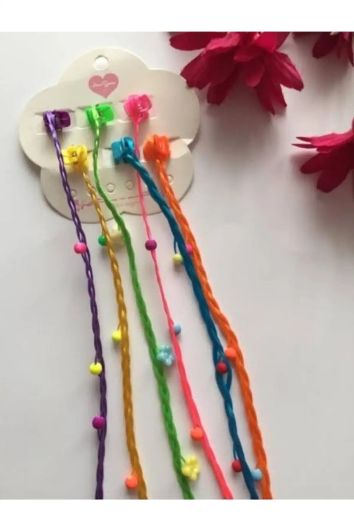 

Разноцветная металлическая застежка с 6 элементами