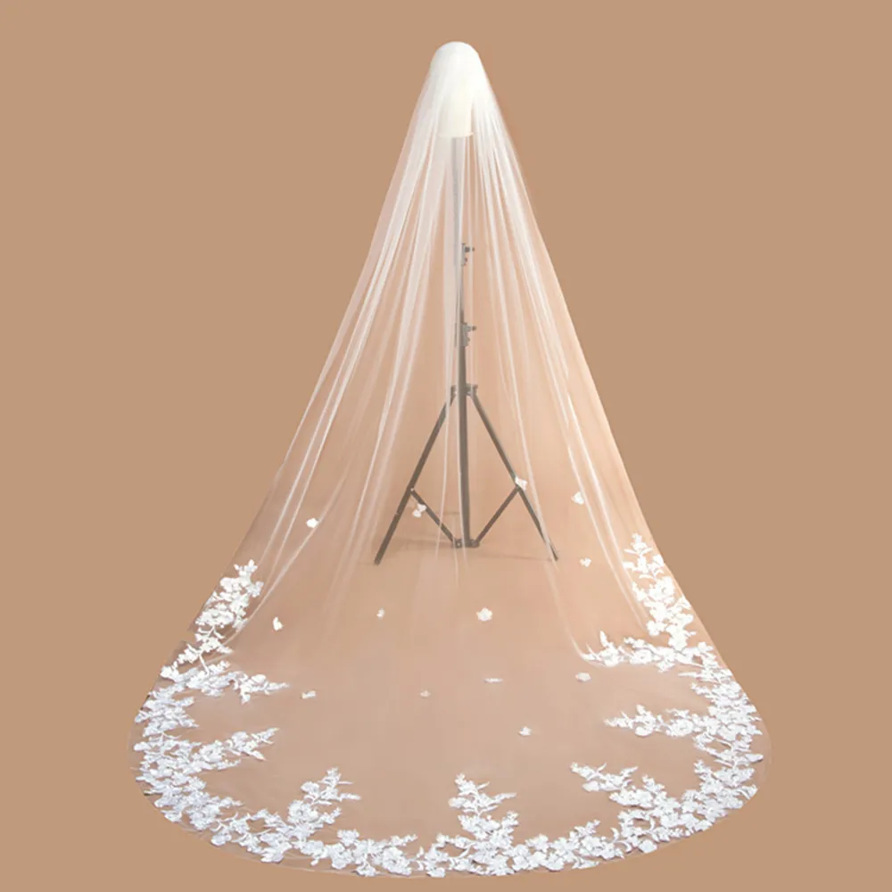 

Elegant 3 Meters Soft Tulle Cathedral Long Wedding Veil With Comb Two Layers White Ivory Lace Edge Bridal Veils Veu De Noiva