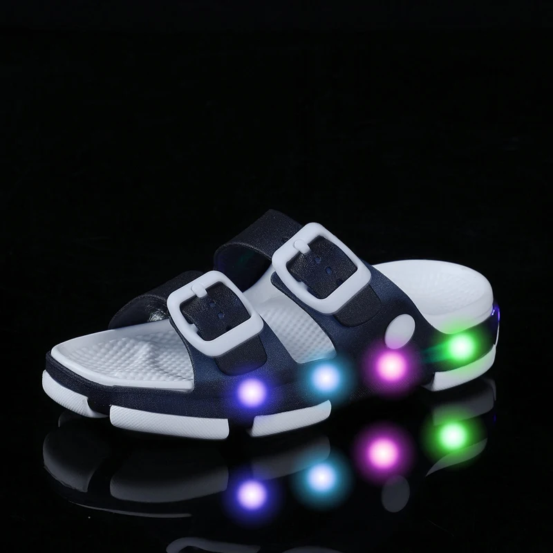 

XZVZ Kids Sandals LED Glowing Boys Girls Shoes Soft Sole Children‘s Sandals Indoor Outdoor Kids Casual Shoe Travel Beach Slipper