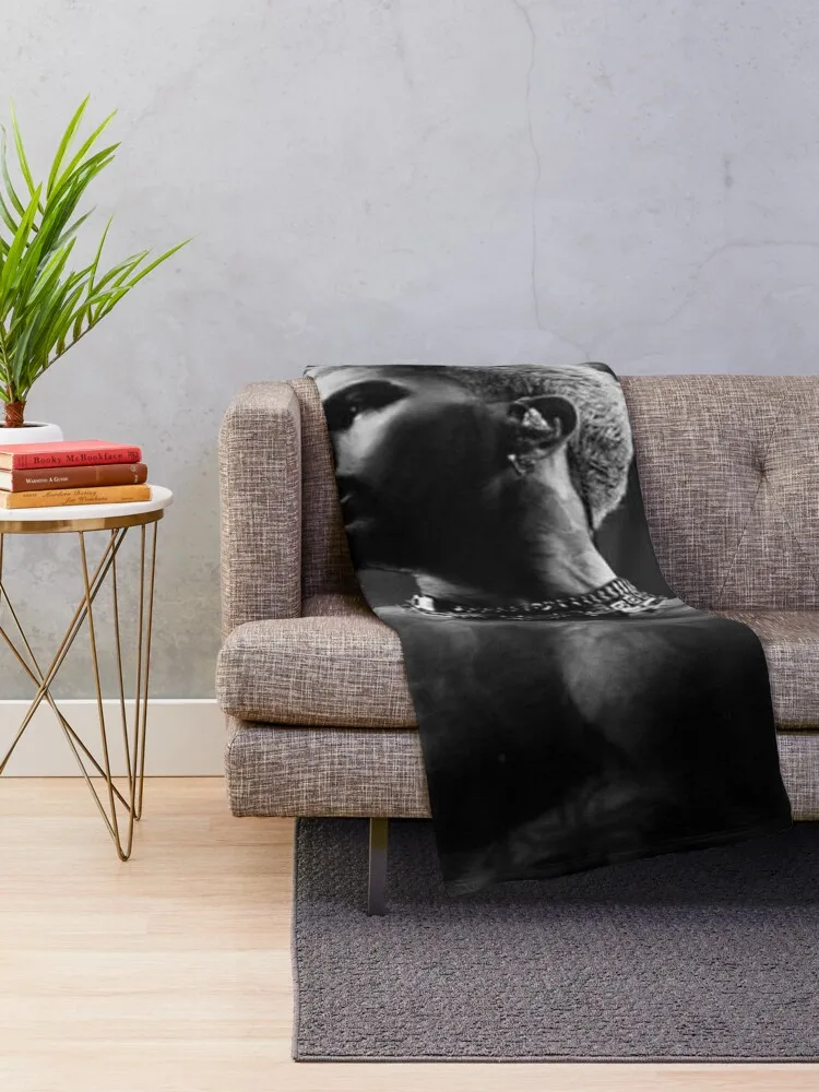 Фланелевое одеяло rauw alejandro