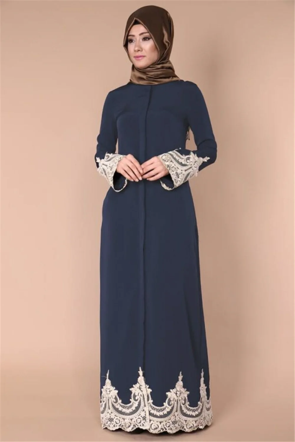 Muslim Dress Women Middle East Lace Vestidos Arabes Dubai Y Turcos Caftan Marocain Abayas for Women Robes