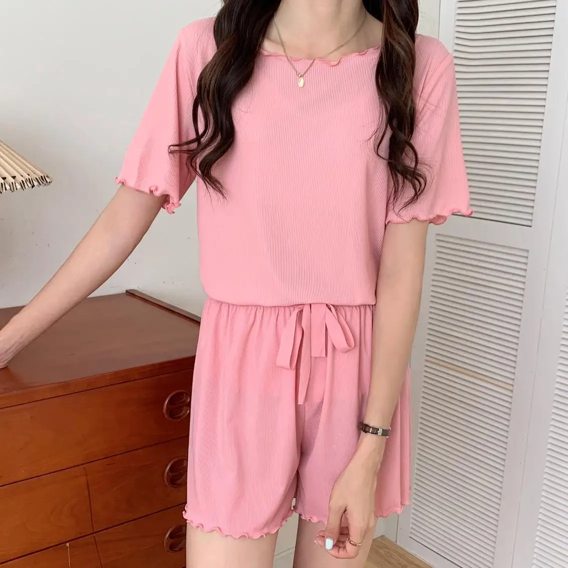 Шелковая рубашка и шорты комплект из двух предметов пижама Женская свободная