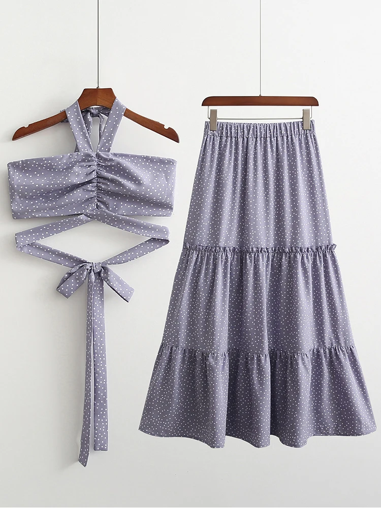 

Женский летний комплект из 2 предметов, укороченный топ с лямкой на шее и юбка миди, блузка с запахом и принтом в горошек, юбка с эластичным по...