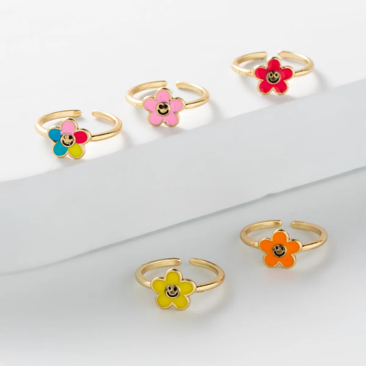 

Trendy Women's Rainbow Flower Open Rings Retro Dripping Oil Gold Color Alloy Girls Party Jewelry Gifts
