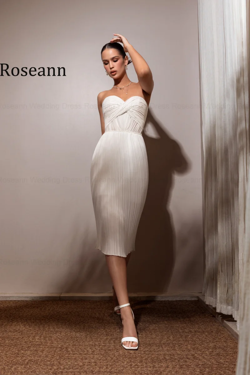 Фото Свадебное платье Roseann: Изысканное женское платье без бретелек из шифона, плиссированное, фасон «русалка», длина до колена, индивидуальный пошив, 2026 №3