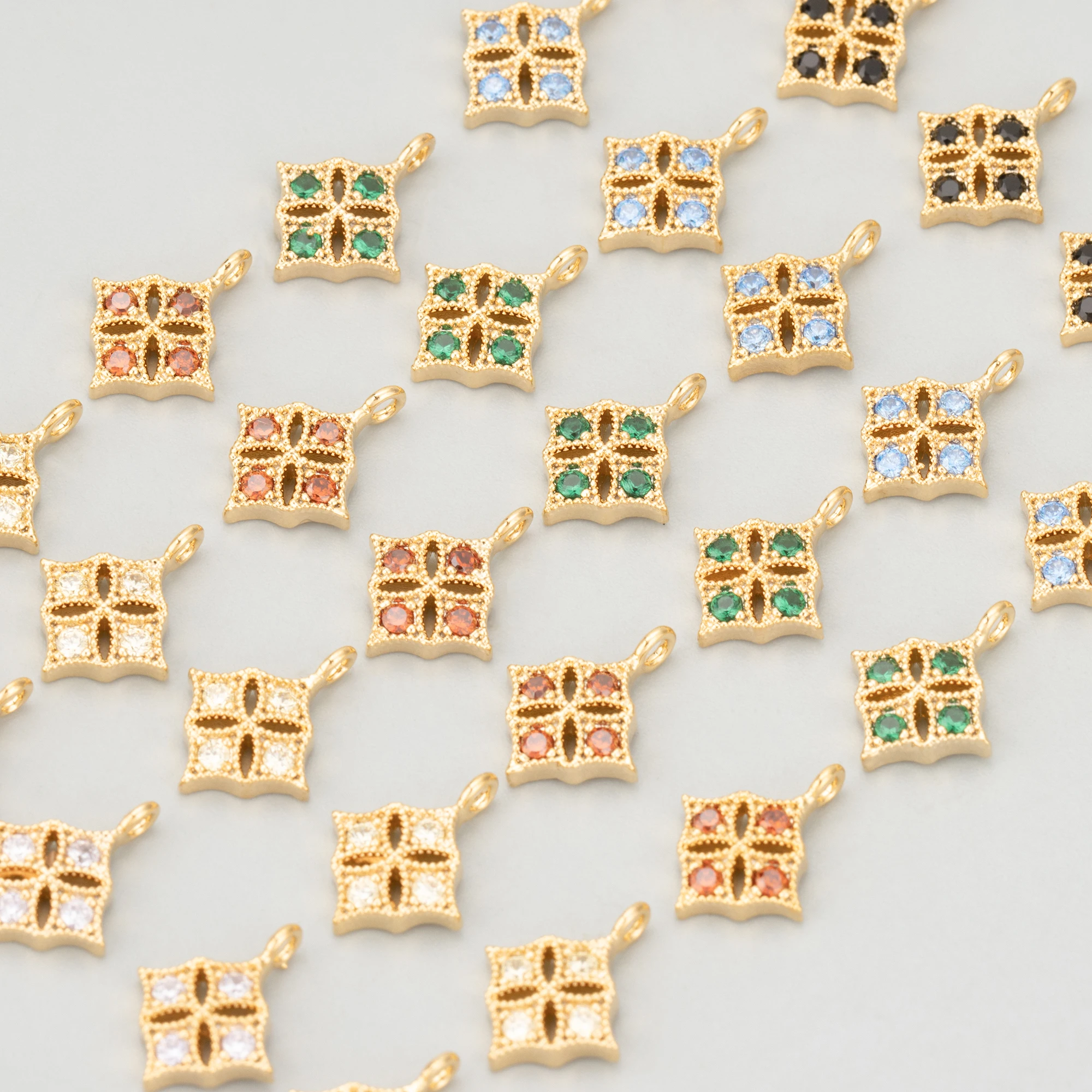 Подвески из меди и фианита с родиевым покрытием 6 шт