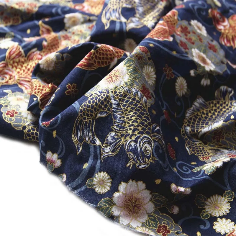 

Хлопковая/льняная темно-синяя ткань для карпа сакуры с белыми цветами, бронзованная ткань для весны и лета, скатерть ручной работы, платье, подушка, одеяло ручной работы