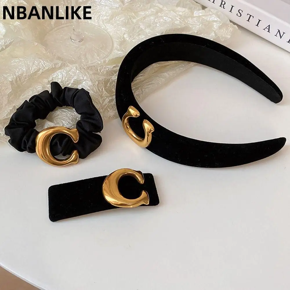 

Chic Vintage French Black Velvet Headband Hairpin Simple High Sense Letter Wide Hair Band BB Hair Clip Hair Accessories