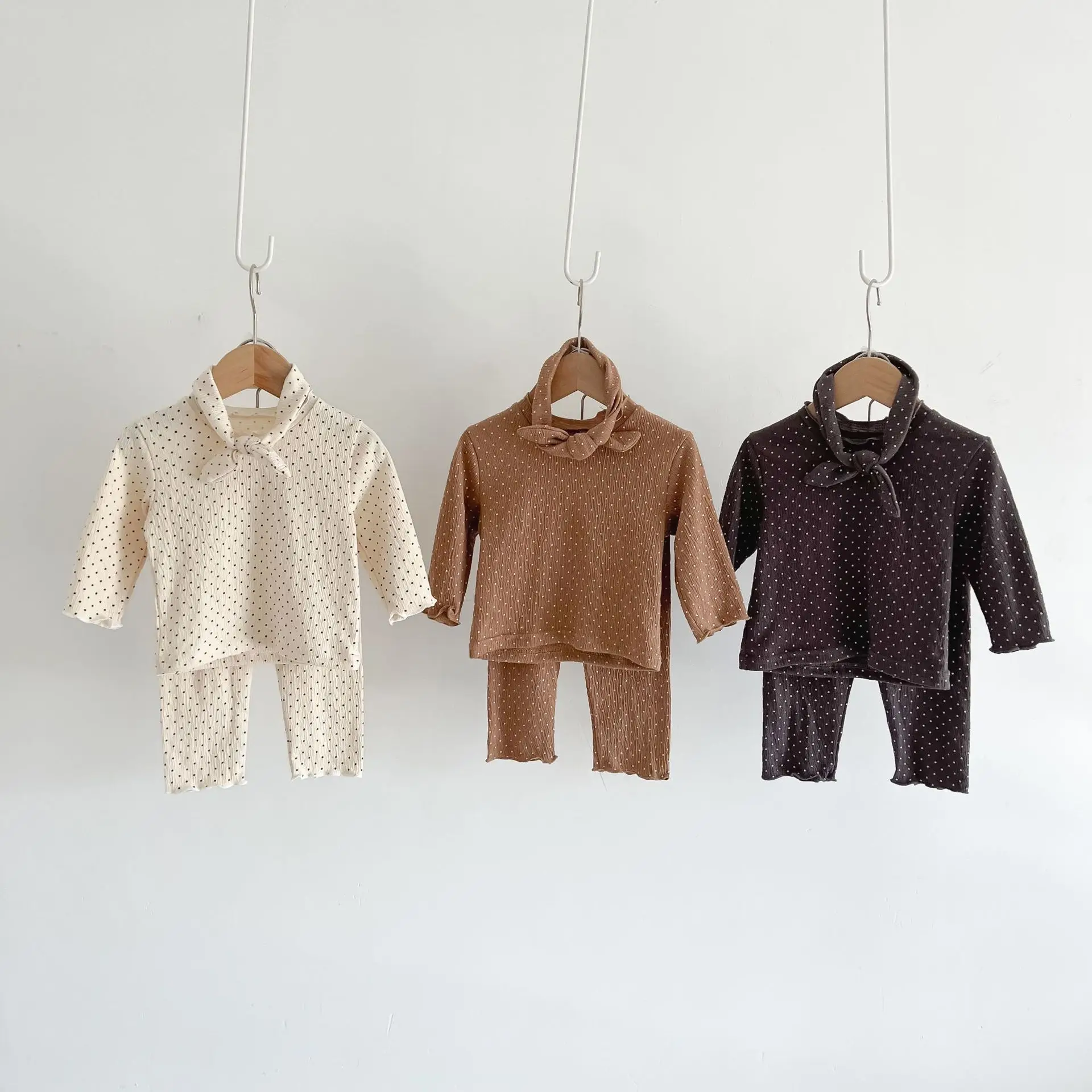 

2022 Spring New Newborn Baby Girls Clothes Set Baby Toddler Long Sleeve T-shirt + Dot Pant + Headband 3pcs Baby Girl Suit