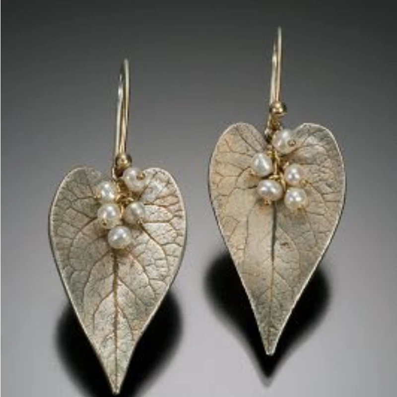 

Vintage Silver Color Hook Crochet Earrings for Women Bohemian Punk Tree Leaf Shape White Pearl Earring Fashion Party Jewelry