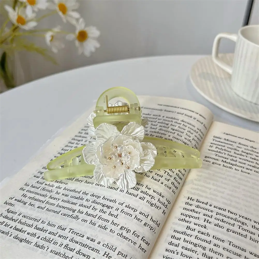 

Attractive Sweet Style Durable Hair Fixed Vivid Flower Decor Hair Grips Hair Accessories Hair Clips Women Hair Claws