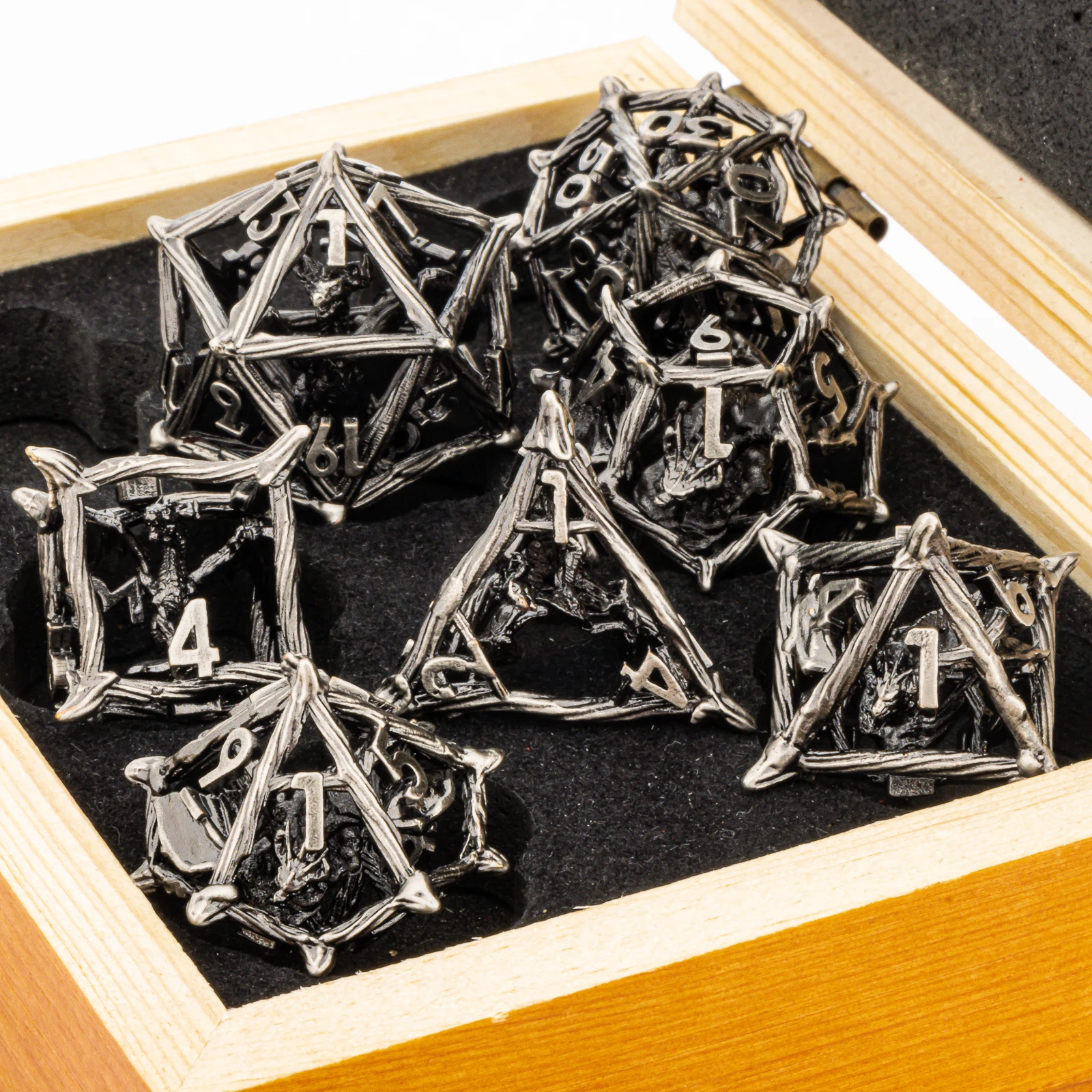 Новые кости полый Дракон D &amp для подземей и драконов металлические набор