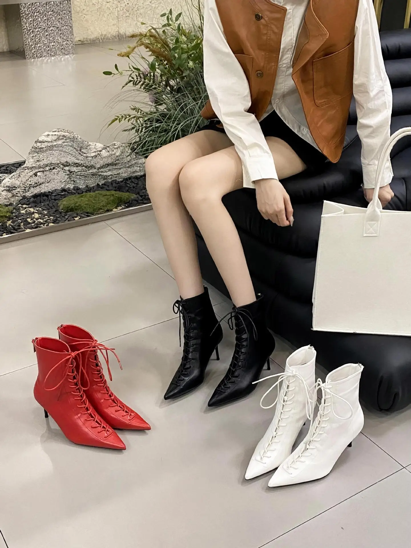 Женские ботинки новинка 2024 пуанты с круглым носком роскошные дизайнерские