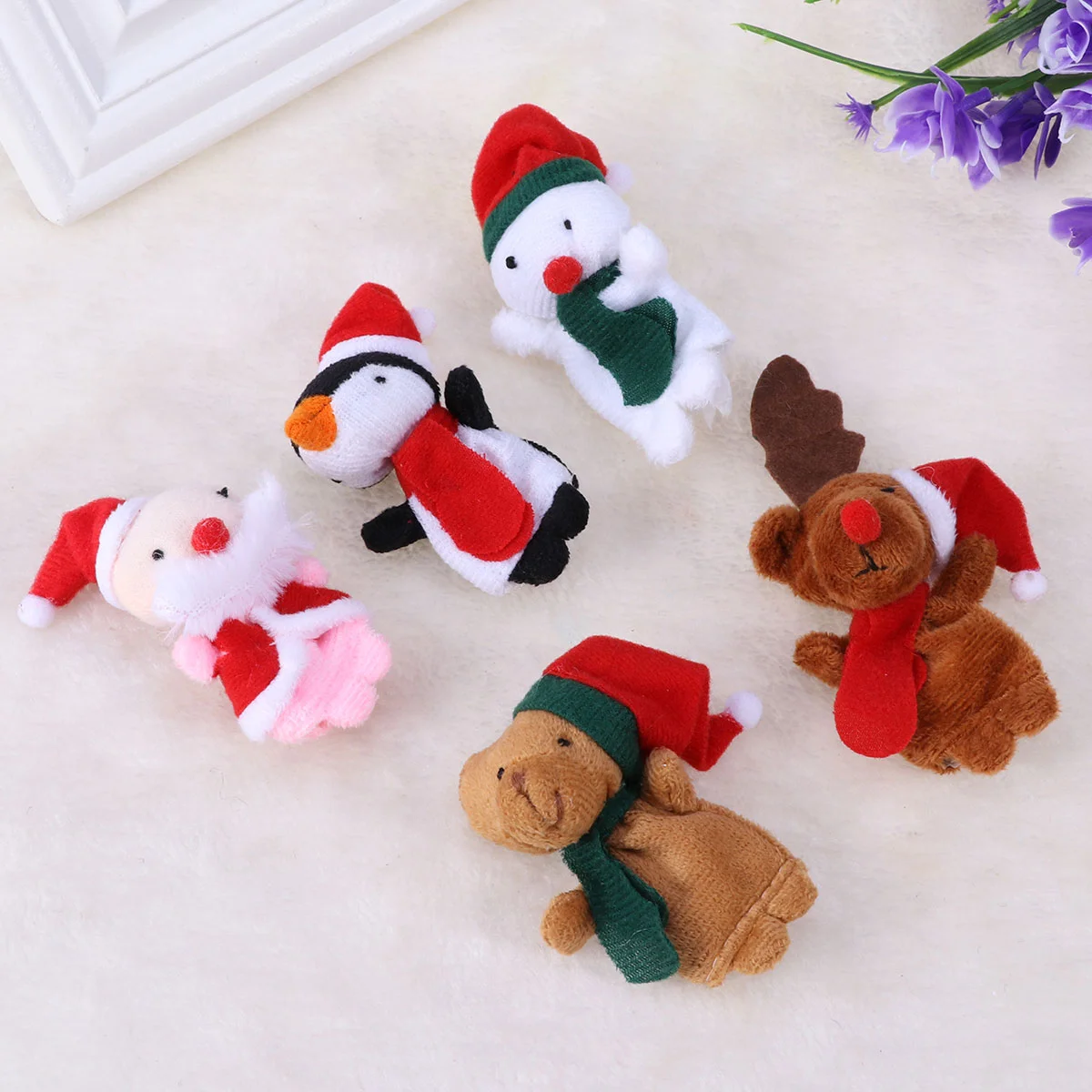 

10pcs Christmas Finger Puppets Santa Elk Sonowman Educational Finger Puppets Dolls Hand Toys