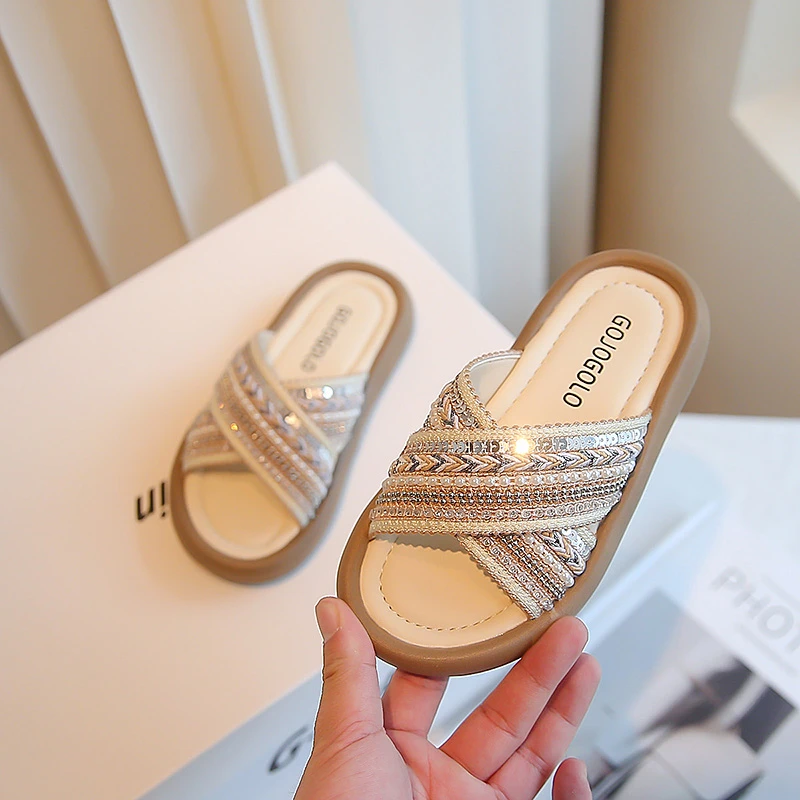 Детские тапочки в этническом стиле для девочек среднего возраста