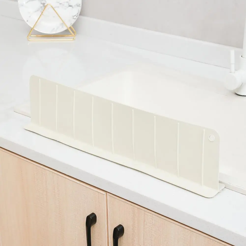 

Practical with Suction Cup Good Toughness Dish Fruit Washing Anti-water Board for Kitchen Suction Cup Flap Sink Flap