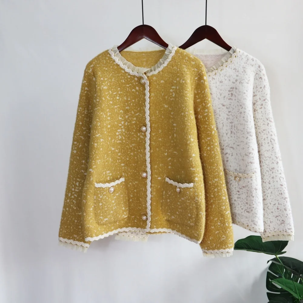 

2022 Autumn and Winter New Korean Version Imitation Mink Knitted Cardigan Loose Stitching Mesh Pearl Button Sweater Jacket
