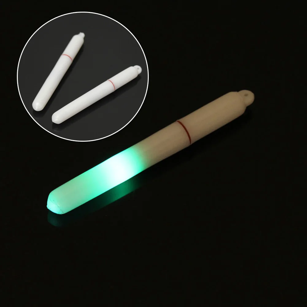 

2pcs LED Glow Night Fishing Stick Rod Tip Clip Fishing Lightstick Bite Alarm CR425 Fishing Rod Fishing Float Bobbers Pesca