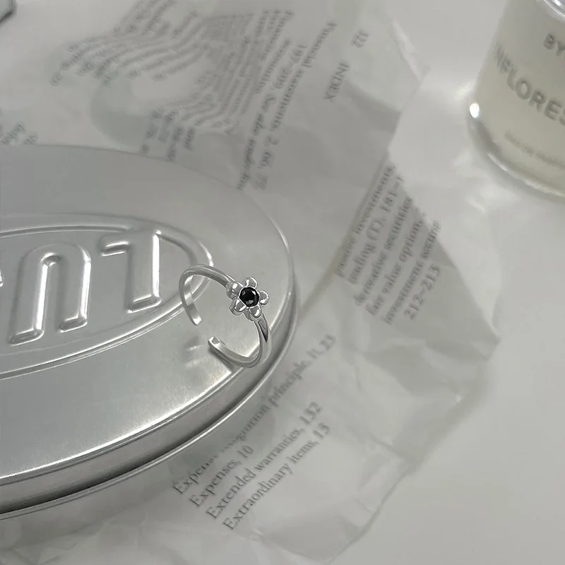 

925 Sterling Silver Simple Personality Small Flower Ring Girls Korean Ins Cold Wind Fresh Fashionable Temperament Open Ring