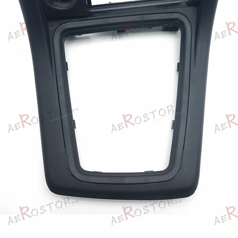 Пластиковая (текстурированная поздней модели) стерео Центральная передача