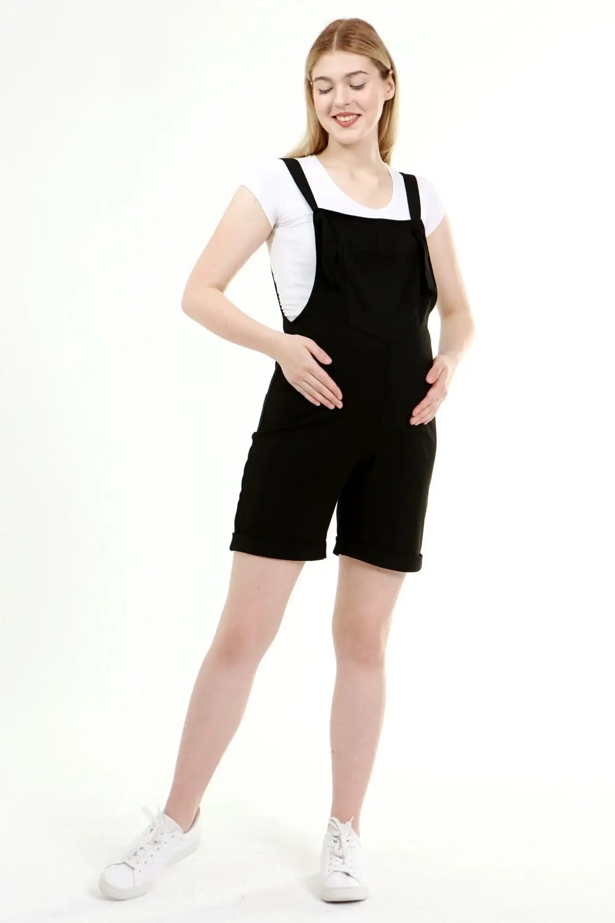 

Maternity Fashion Black Maternity Shorts Loose