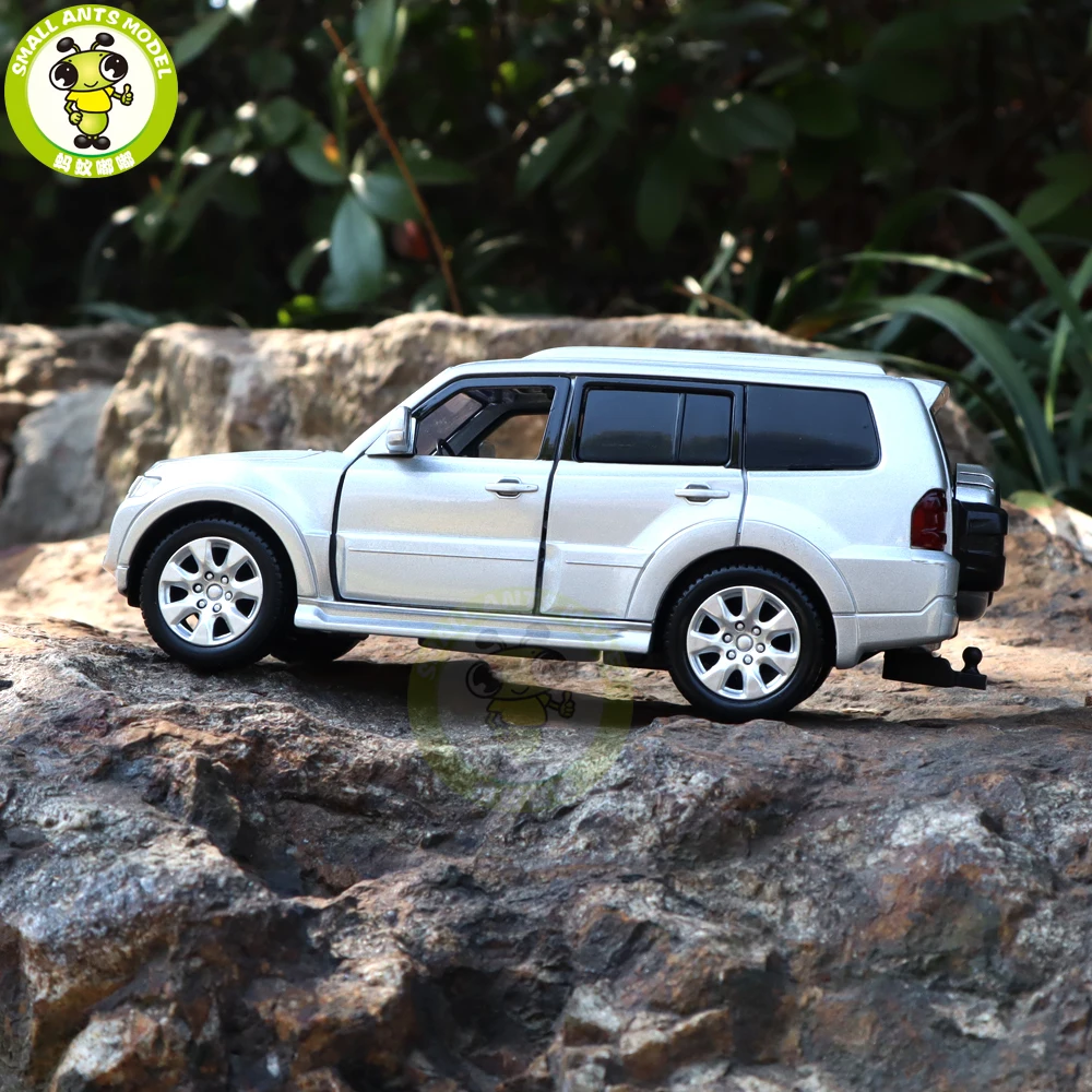 Коллекция 1/32 года модель автомобиля PAJERO SUV JKM игрушки для детей подарки мальчиков