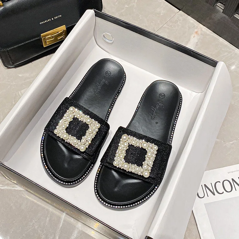 Open Toe Thick Sole Slippers for Women To Wear Out In The Summer of 2023 Sandals Pearl Water Diamond Beach Women's Shoes