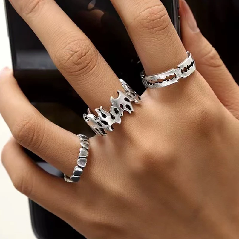 

Punk Hollow Fire Flame Opening Rings Sets for Men Geometric Love Heart Razor Blade Adjustable Finger Ring Jewelry Accessories