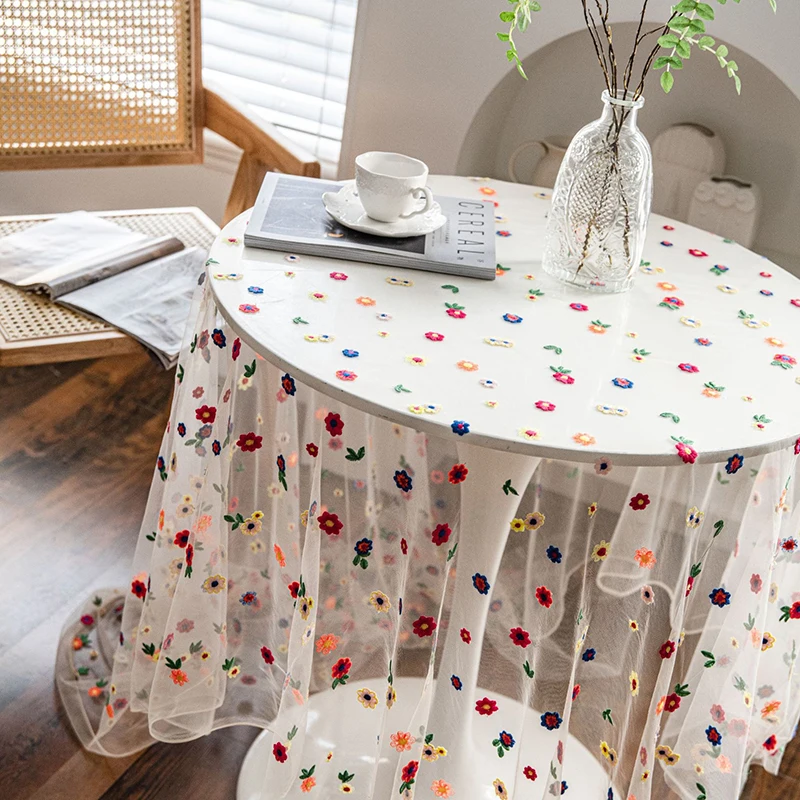 

Lace Floral Embroidered Tablecloth European Style Household Dining Table Cloth Multi-function Home Decoration Dust-proof Covers
