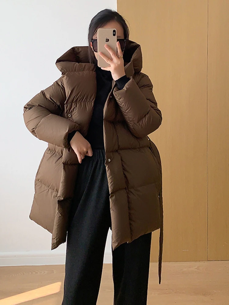 2022 Winter Women's Down Jackets Ultra Light Warm Casual Coat Female Loose Puffer Jacket Belt Hooded Parka Overcoat