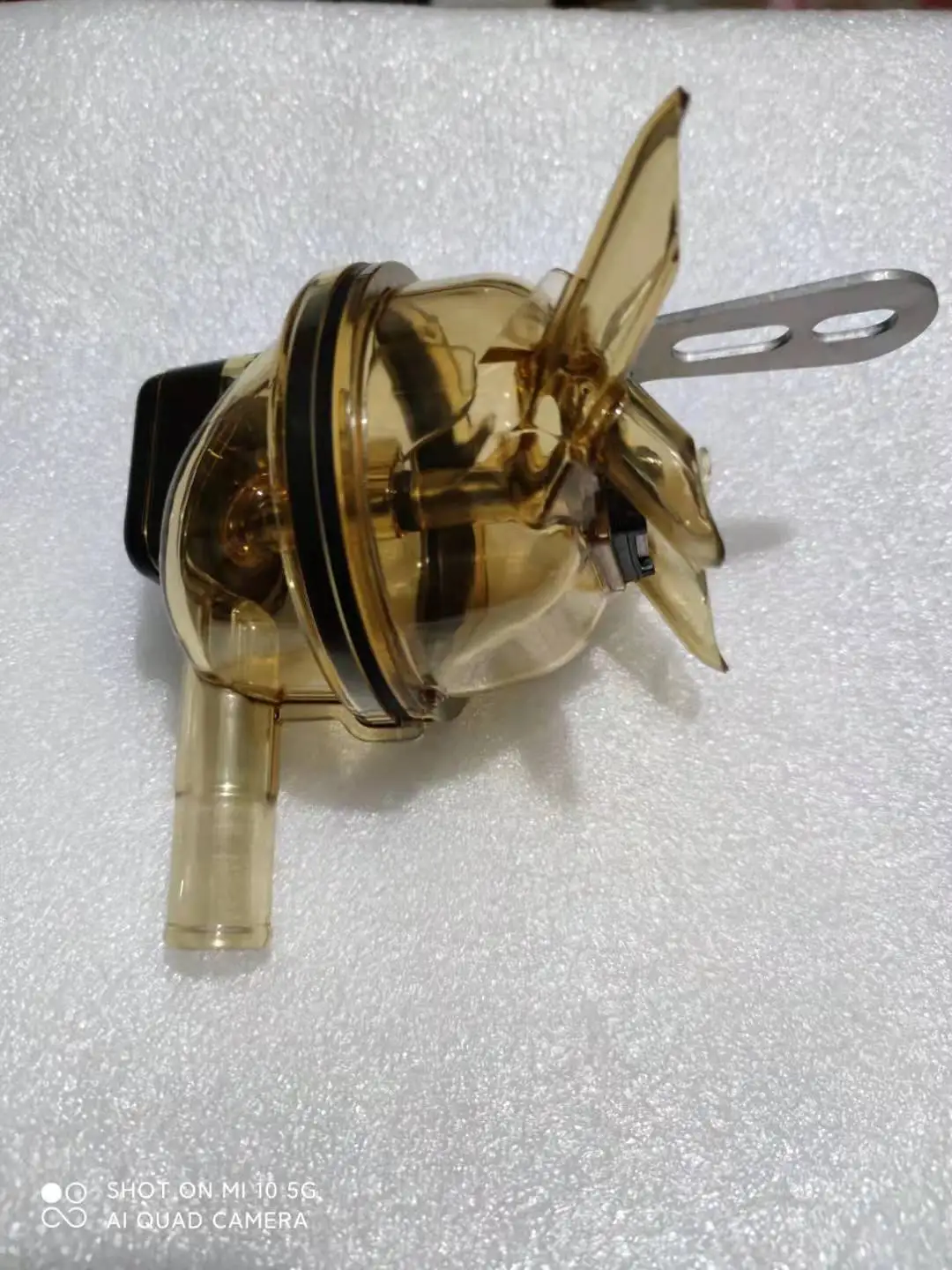 

BOMATIC TYPE COW MILKING CLAW STANDARD FLO STAR CLAW MILK COLLECTOR