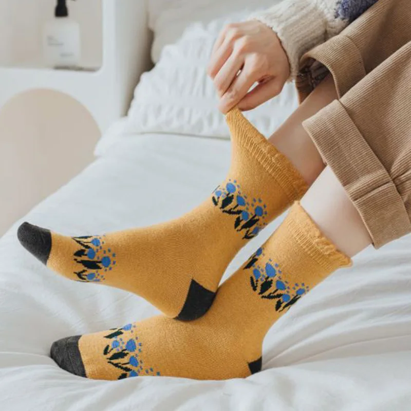 5 Pair Japanese Style Woman Socks Winter Cashmere Wool Socks Flower Print Cycling Long Keep Warm Female Socken Comfortable Soft