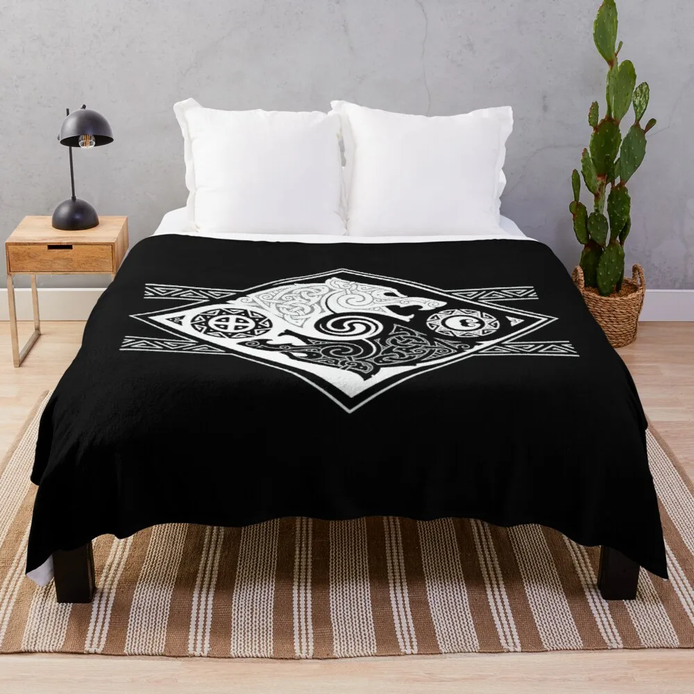 

HATI AND SKOLL Throw Blanket Cute Blanket Plaid Velour