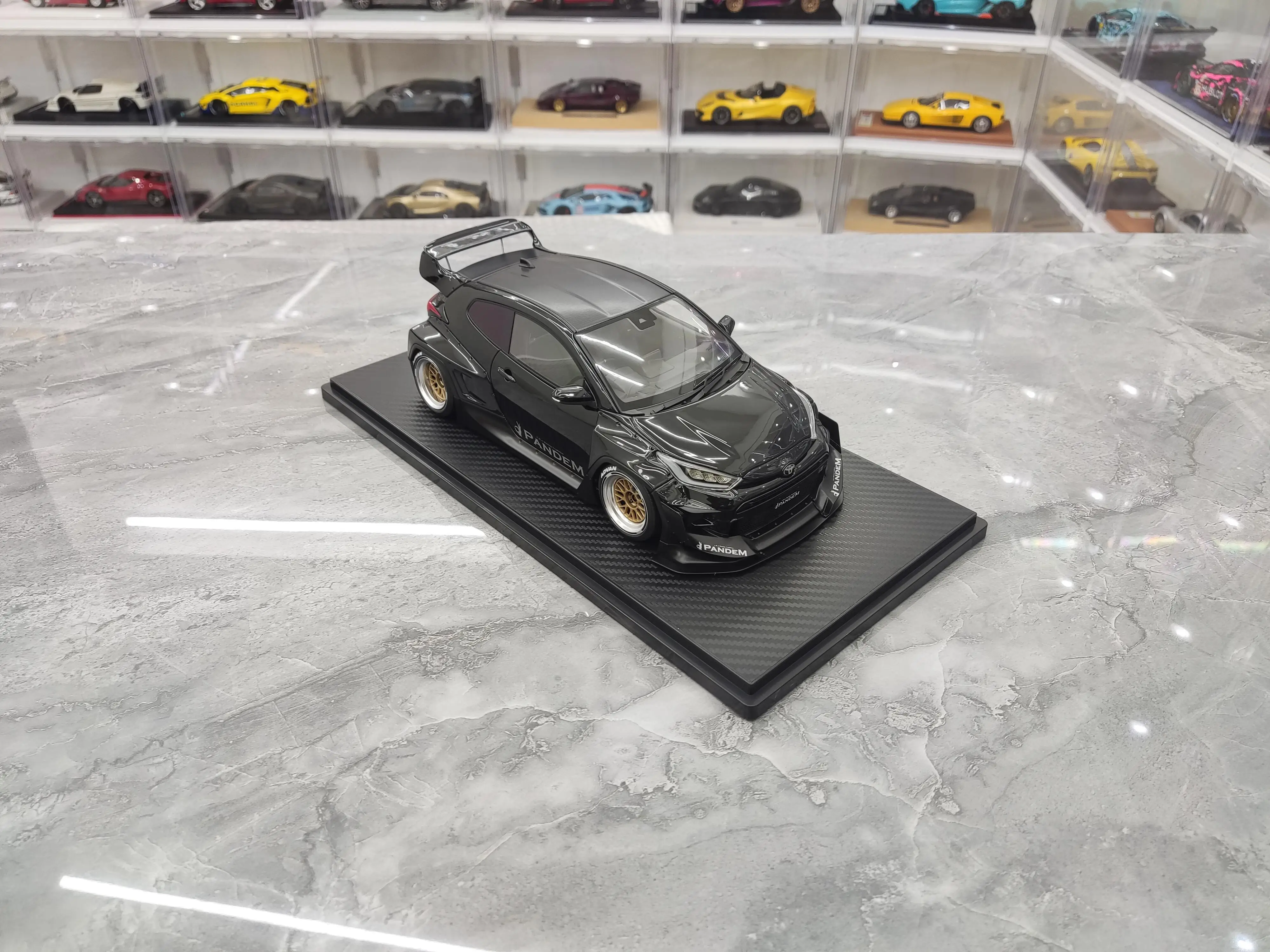 IG 1/18 для Toyot Yaris GR 4BA PANDEM Модифицированная ракета кролик искусственная коллекция
