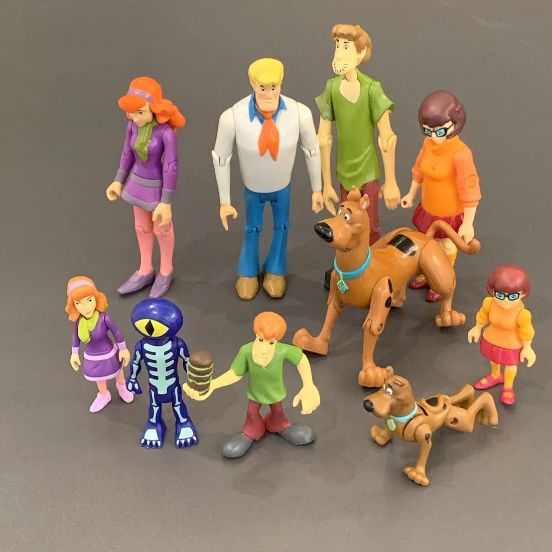 Набор из 10 шт. экшн-фигурок Scooby загадочное решение Экипаж Doo ворсистый зомби Фред