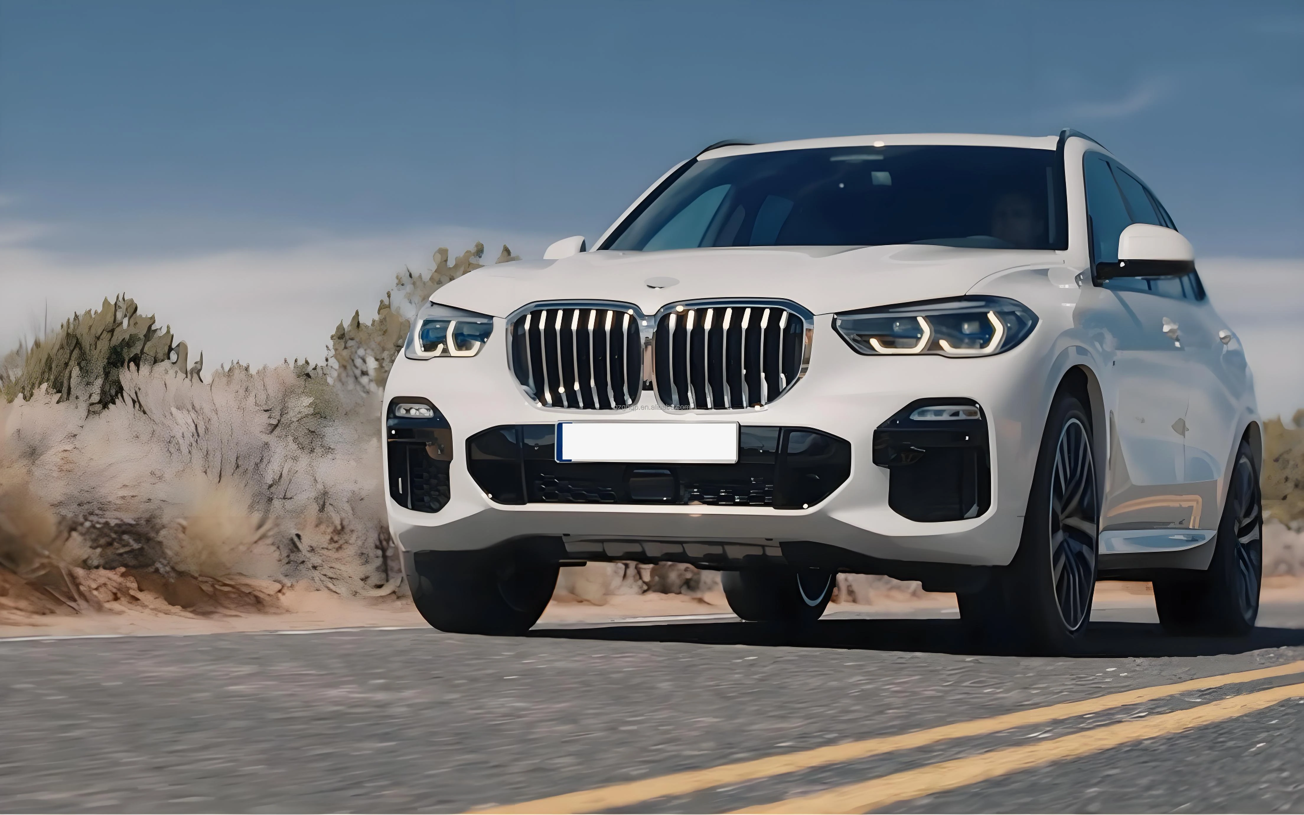 Фото Передний бампер в сборе для BMW X5 G05 с комплектом фар, вентилятором охлаждения, решеткой радиатора и средней решеткой, комплект обвеса №2