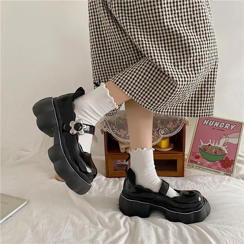 

Mary Jane Shoes Women's 2022 The New Fashion Lolita Flowers Thick Sole Round Head Buckle Japanese JK Small Leather Shoes