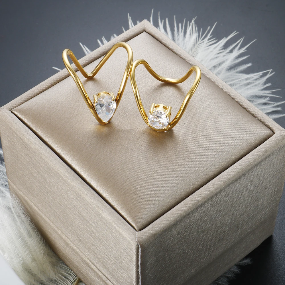 

Irregular Luxury Zircon Ring for Girl Lover Couple Stackable Wedding Elegant Fashion Gift Stainless Steel Jewelry Wholesales