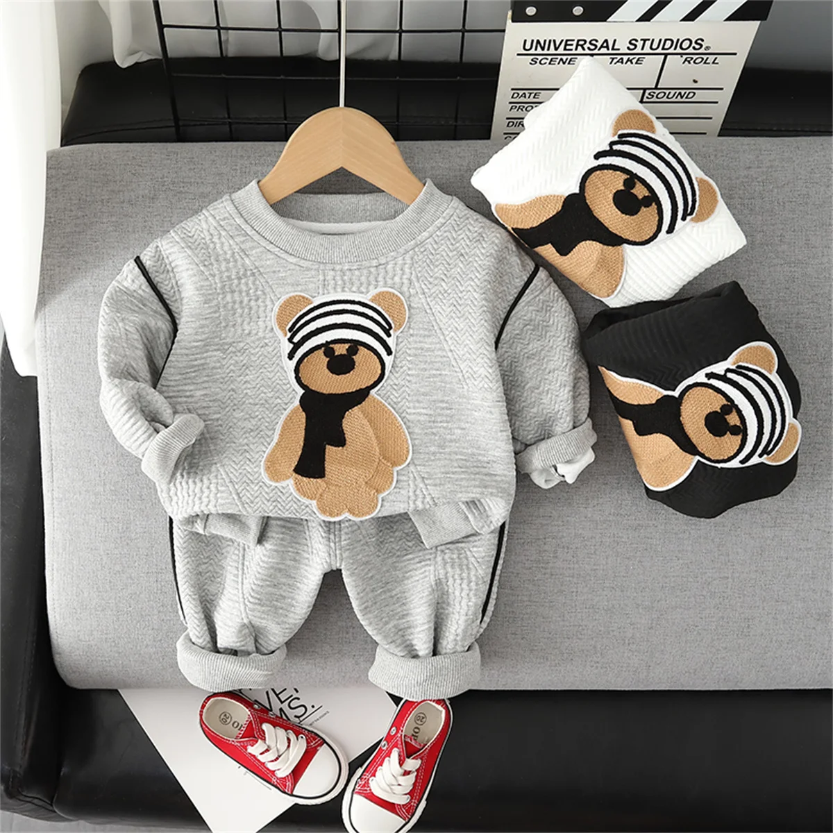 

hibobi Boys Sweatshirt Set Grey Cotton Patch Bear Long Sleeve hoodless sweatshirt & Pants 2-Piece Autumn Outfit For kids