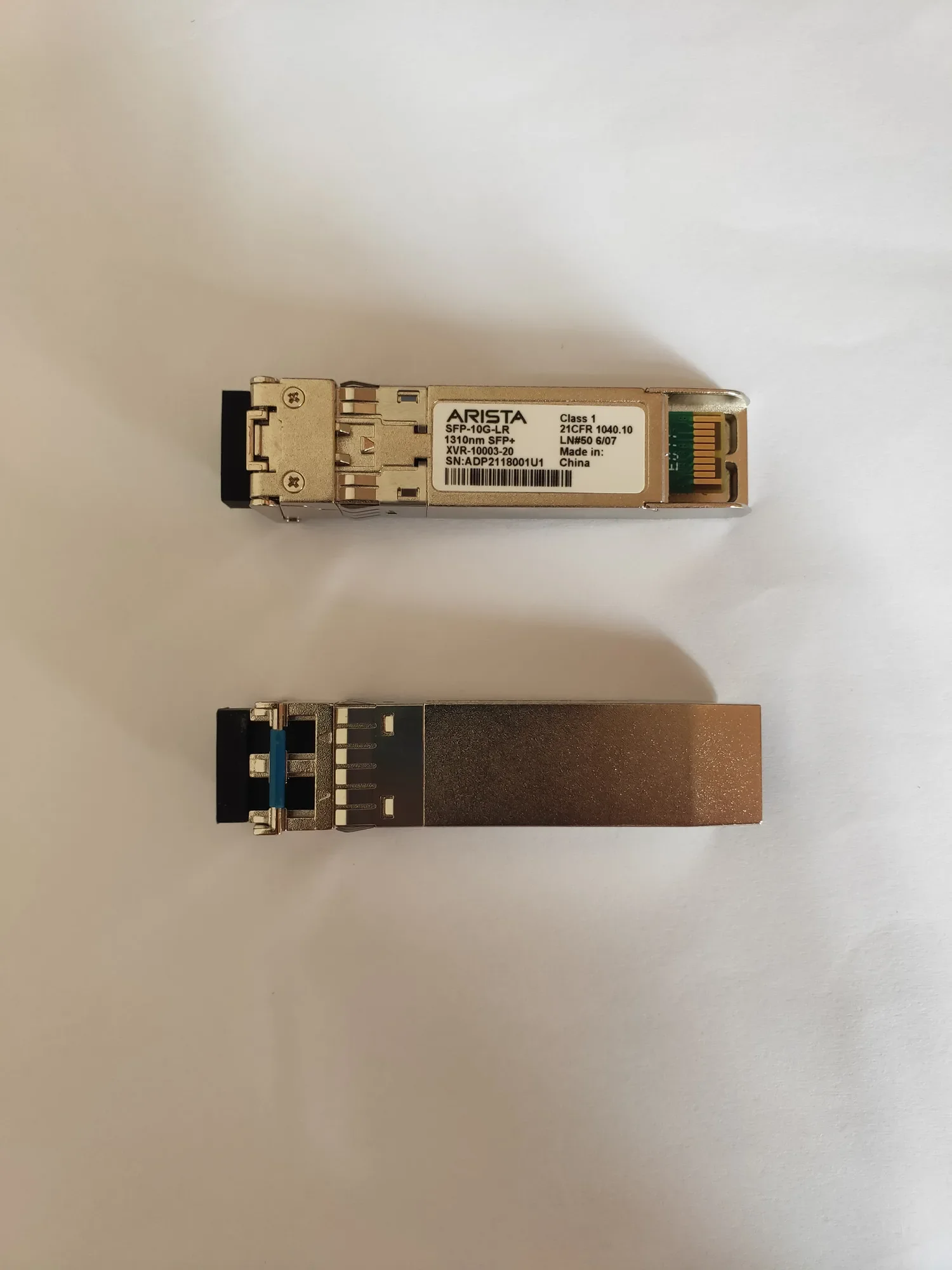 Оптоволоконный приемопередатчик Arista SFP 10G 10KM фотолюминесцентный оптический с
