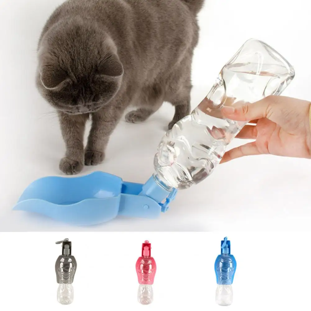 

350ml/500ml/750ml Pet Water Bottle Portable Oversized Sink With Hook Extruded Outlet Feed Water Pets Cup Feed Drinking Bowl