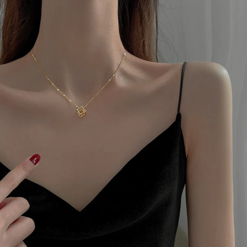 Hollow Cube Necklace Gold Color Trendy Women's Square Titanium Necklace Cute Accessories Sweater Jewelry Collier magnifique