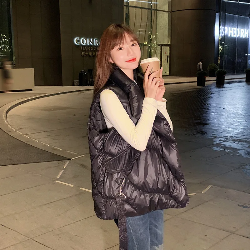 Autumn Winter New Women Cotton Vest Fashion Design Sense Large Pockets Casual Loose Plus Velvet Warm Solid Color Sleeveless Coat